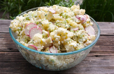 Classic Canadian Potato Salad