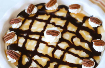 Mom's Turtles® Pie