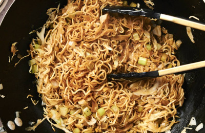 Cajun-Style Chow Mein