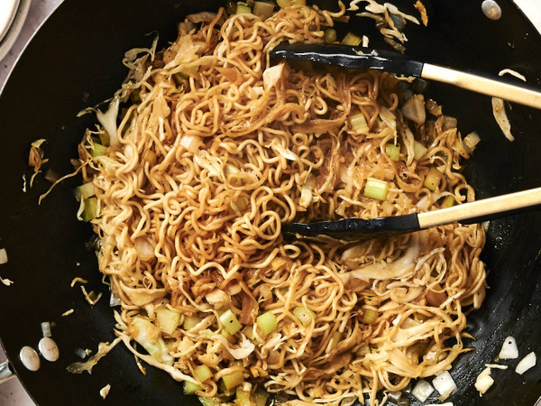 Cajun-Style Chow Mein