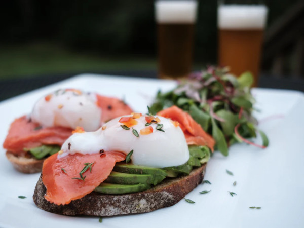 Sandwich with Smoked Salmon and a Poached Egg