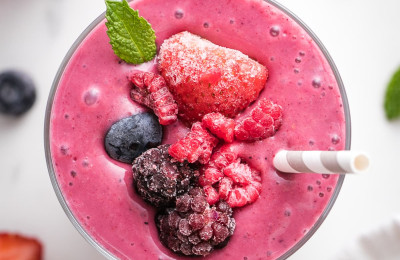 Morning Smoothie with Fresh Berries and Yogurt