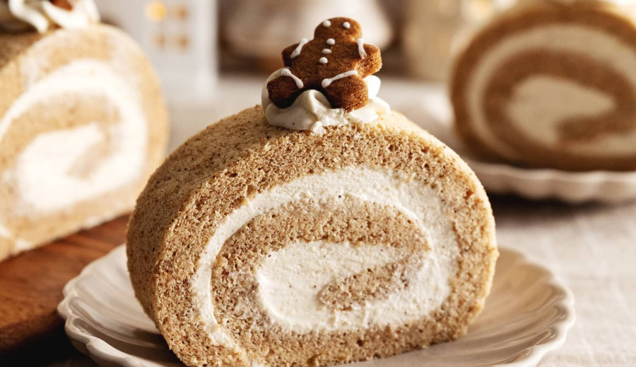 Grandma's Flavorful Gingerbread Roll
