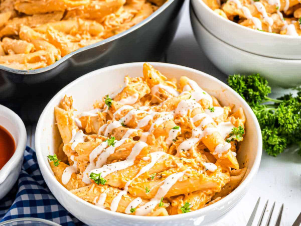 Buffalo Chicken Pasta Casserole
