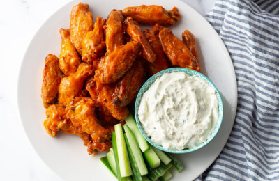 Blue Cheese Omelet with Buffalo Wings