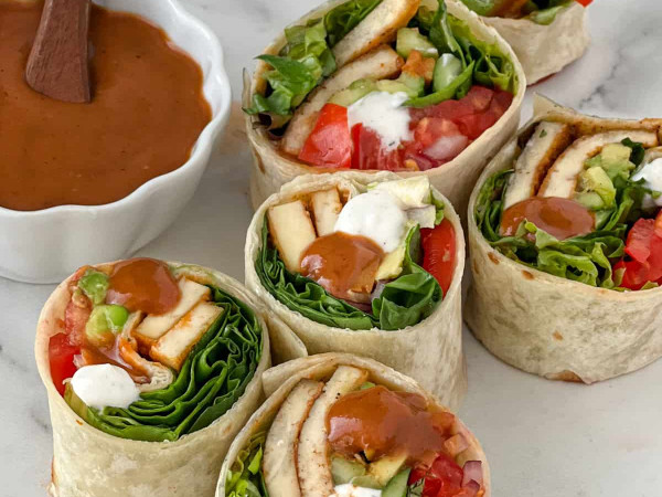 Zesty Baked Tofu and Spinach Wraps