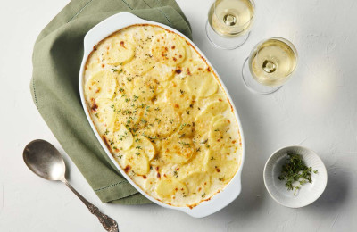 Mama Moe's Creamy Scalloped Potatoes