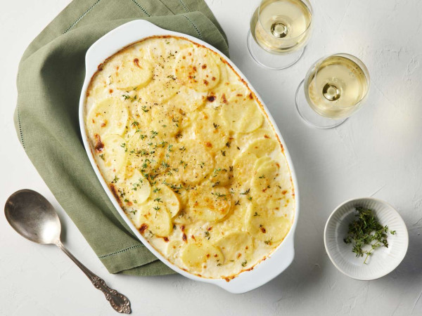Mama Moe's Creamy Scalloped Potatoes