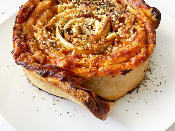 Giant Pizza Puffs