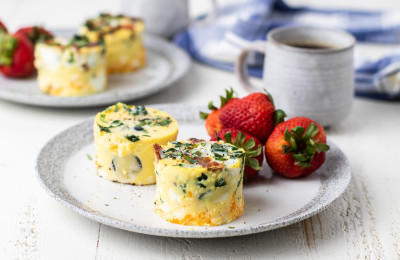 Sous Vide Egg Bites with Sun-Dried Tomatoes and Goat Cheese