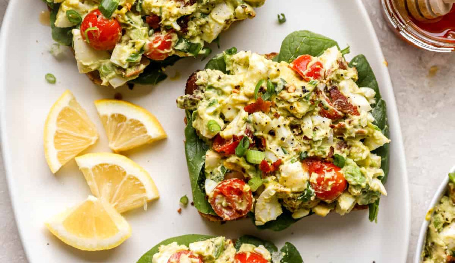 Avocado and Egg Salad