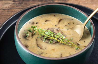 Quick Mushroom Broth in the Instant Pot®