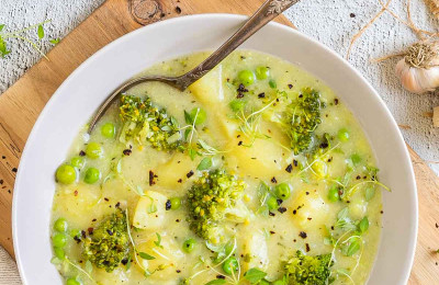 Hearty Potato Stew Packed with Vegetables