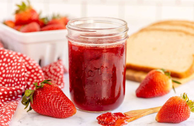 Fresh Strawberry Limeade Jam Made at Home