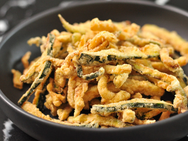 Kelli's Crispy Fried Zucchini