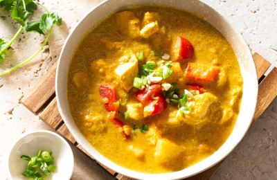 Chicken and Pineapple in Thai Curry